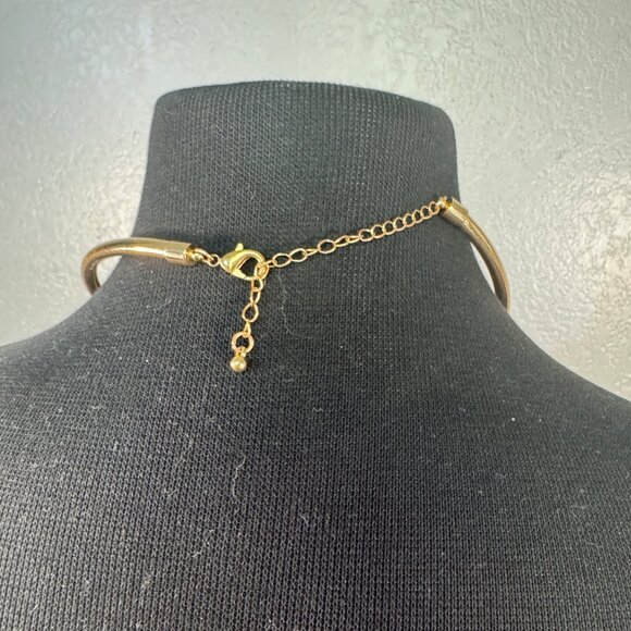 Chunky Pearl Encrusted Heart Pendant Statement Necklace Gold Tone Glam Festival - Picture 4 of 4